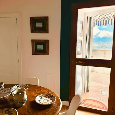 Apartment Alma De Templarsf - Stunning Design With Sea View And Terrace Naples